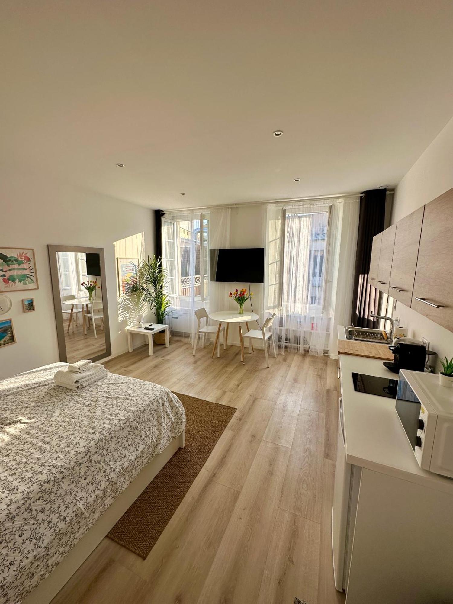 Royal Studio Massena Ницца Экстерьер фото
